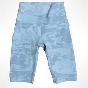 Lululemon Athletica Gray Camouflage Leggings